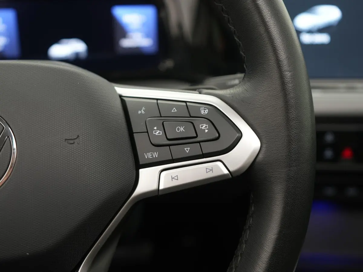1.5 eTSI Business AUTOMAAT | PANORAMADAK | SPORTSTOELEN | ADAPTIEVE CRUISE | STOEL & STUURVERWARMING | MEMORY | ELEKTRISCHE STOEL | NAVIGATIE | APPLE CARPLAY | PDC | 12 MAANDEN BOVAG GARANTI
