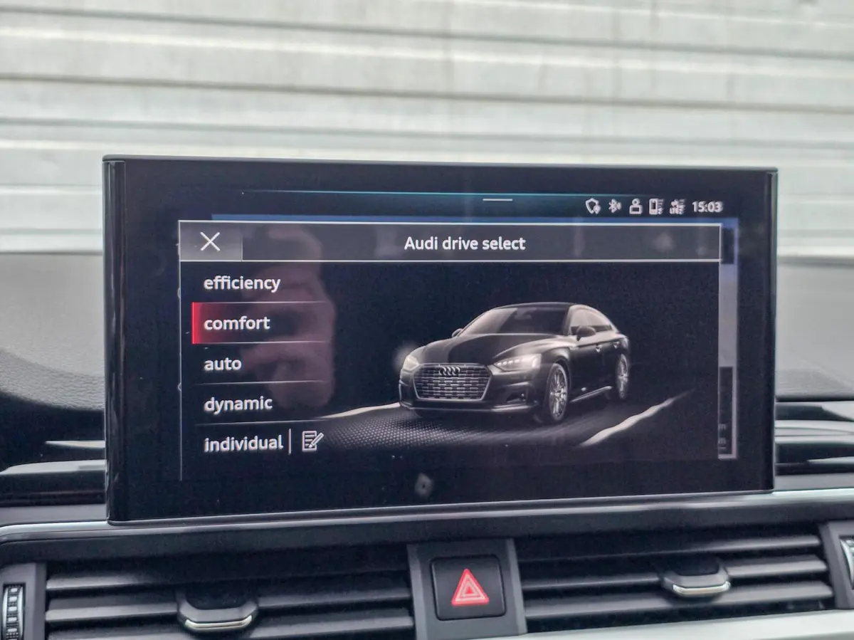 40 TFSI|CARPLAY|CRUISE|CAMERA|SFEER|STOELV