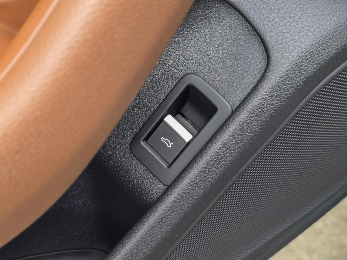 40 TFSI|CARPLAY|CRUISE|CAMERA|SFEER|STOELV