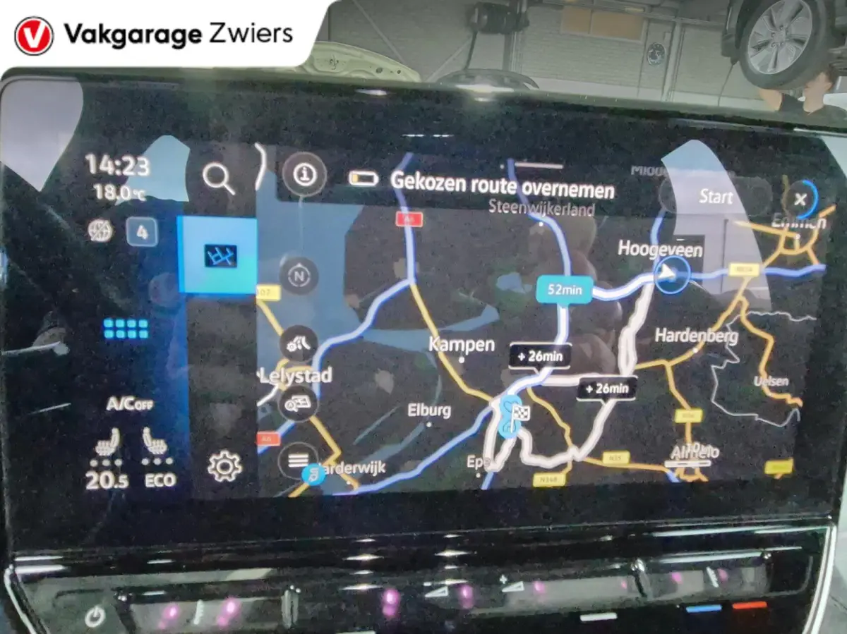 First 58 kWh SOH 91%| Carplay| Camera| PDC