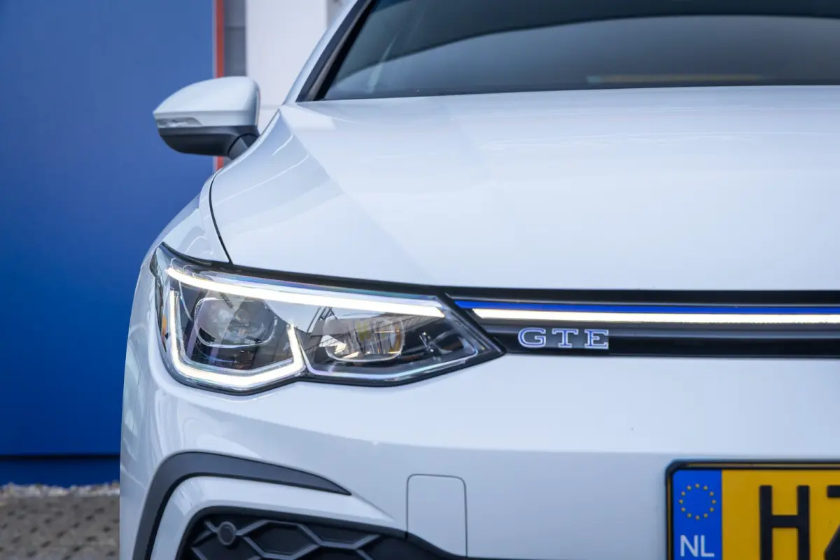 1.4 eHybrid GTE | Apple Carplay/Android Auto | Cruise control adaptief | Full-LED | Keyless | Navi | Parkeersensoren | Apple Carplay/Android Auto|telefoonintegratie premium | Cruise control 