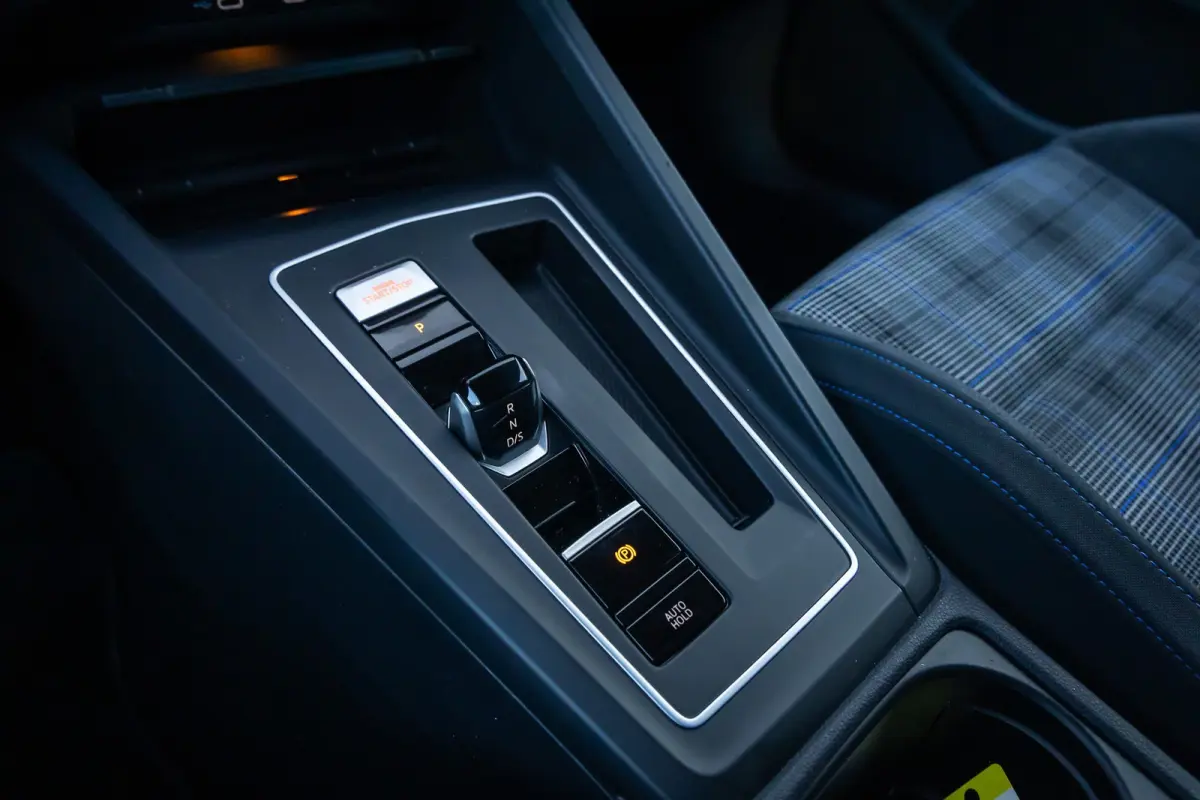 1.4 eHybrid GTE | Apple Carplay/Android Auto | Cruise control adaptief | Full-LED | Keyless | Navi | Parkeersensoren | Apple Carplay/Android Auto|telefoonintegratie premium | Cruise control 