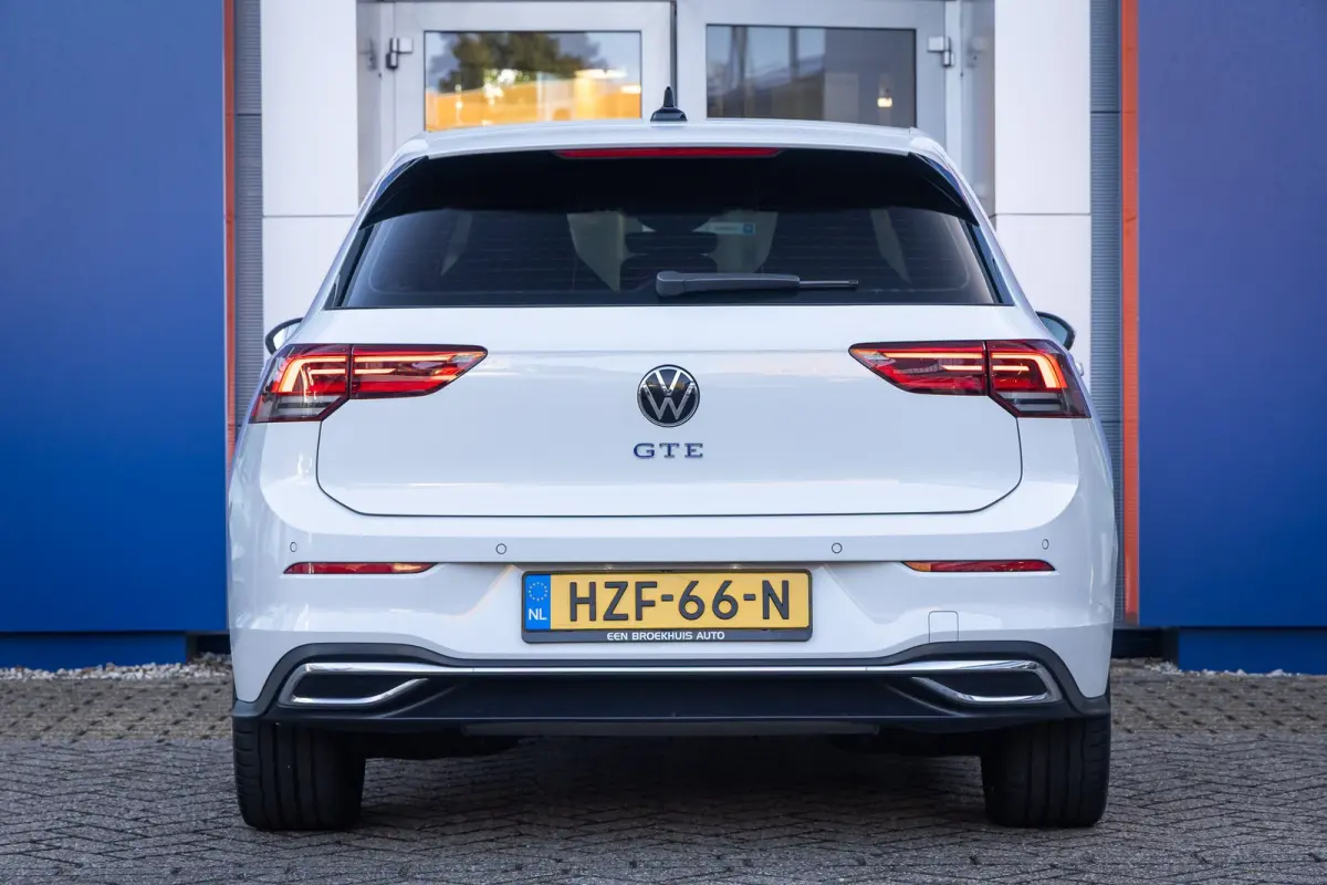 1.4 eHybrid GTE | Apple Carplay/Android Auto | Cruise control adaptief | Full-LED | Keyless | Navi | Parkeersensoren | Apple Carplay/Android Auto|telefoonintegratie premium | Cruise control 
