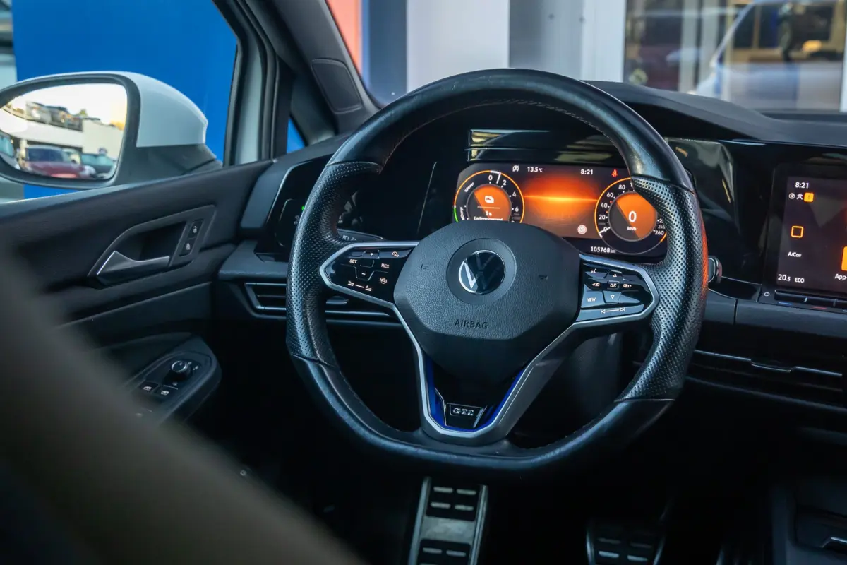 1.4 eHybrid GTE | Apple Carplay/Android Auto | Cruise control adaptief | Full-LED | Keyless | Navi | Parkeersensoren | Apple Carplay/Android Auto|telefoonintegratie premium | Cruise control 