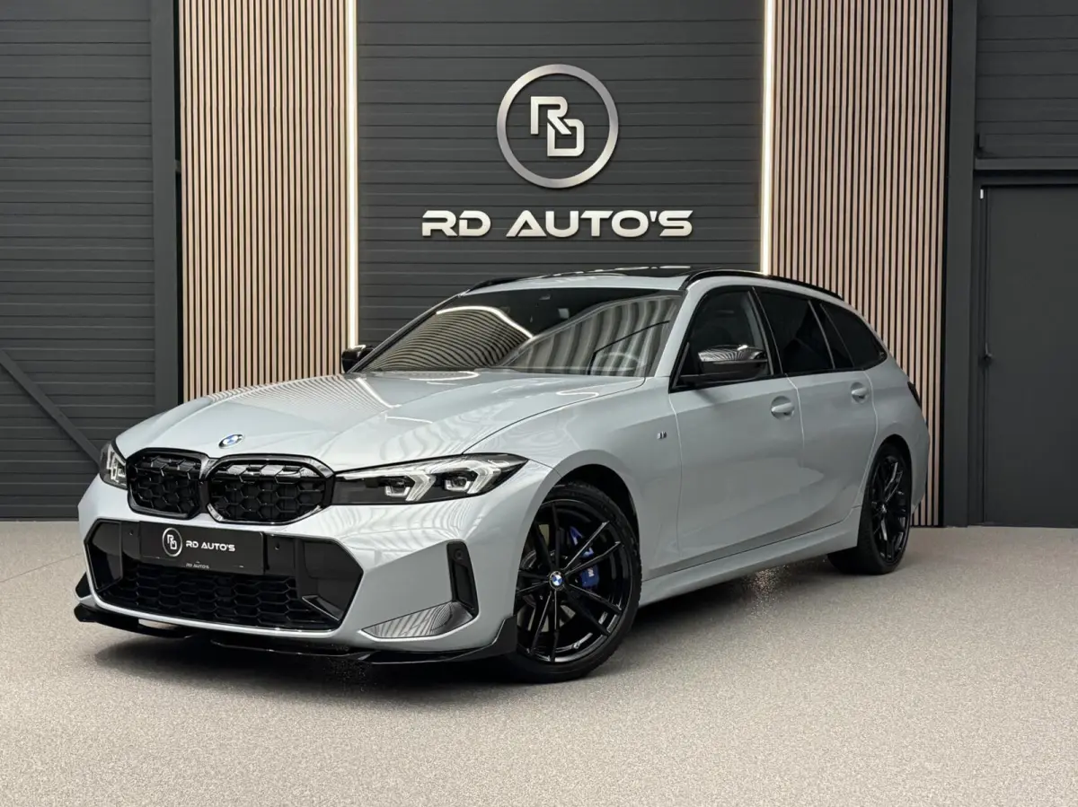 318i M Sport Pano Carbon H/K Brooklyn Grau Carplay Led