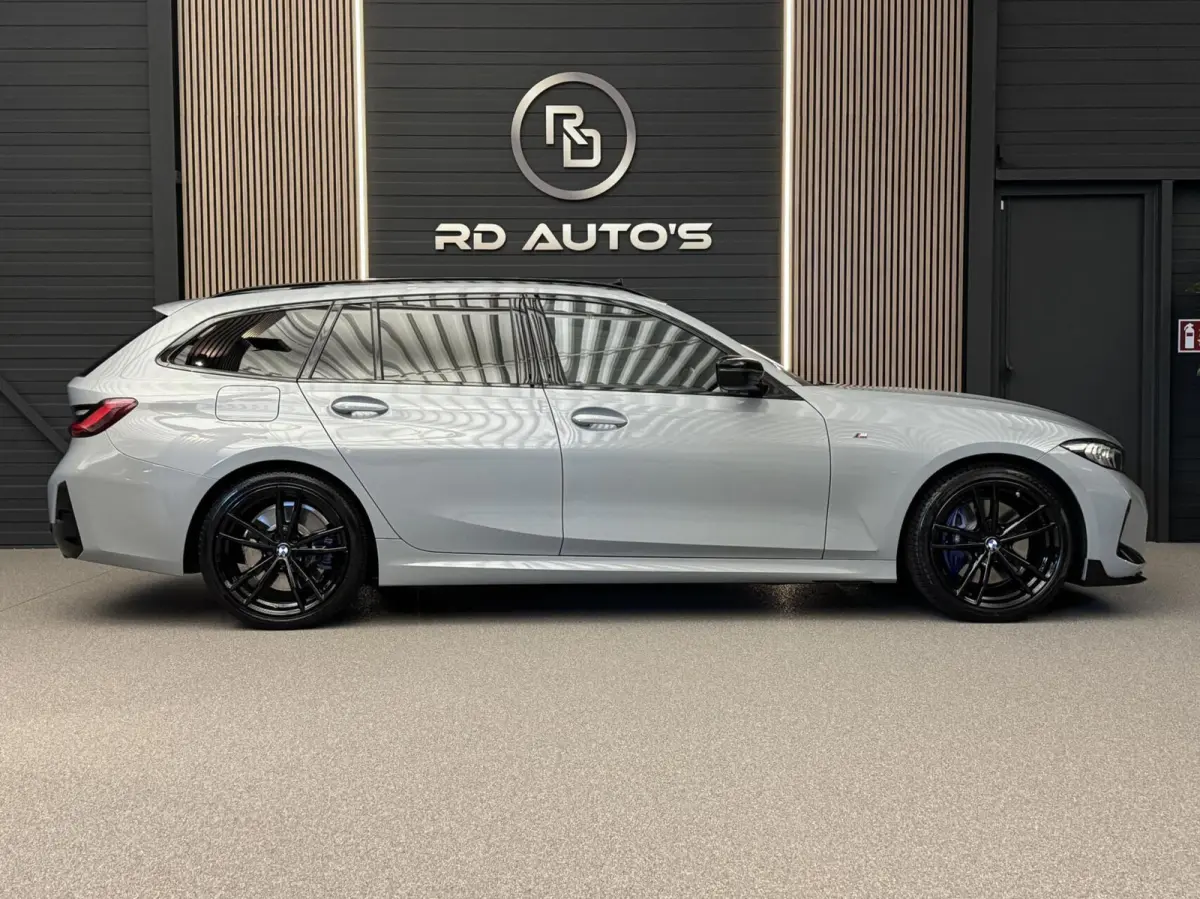318i M Sport Pano Carbon H/K Brooklyn Grau Carplay Led