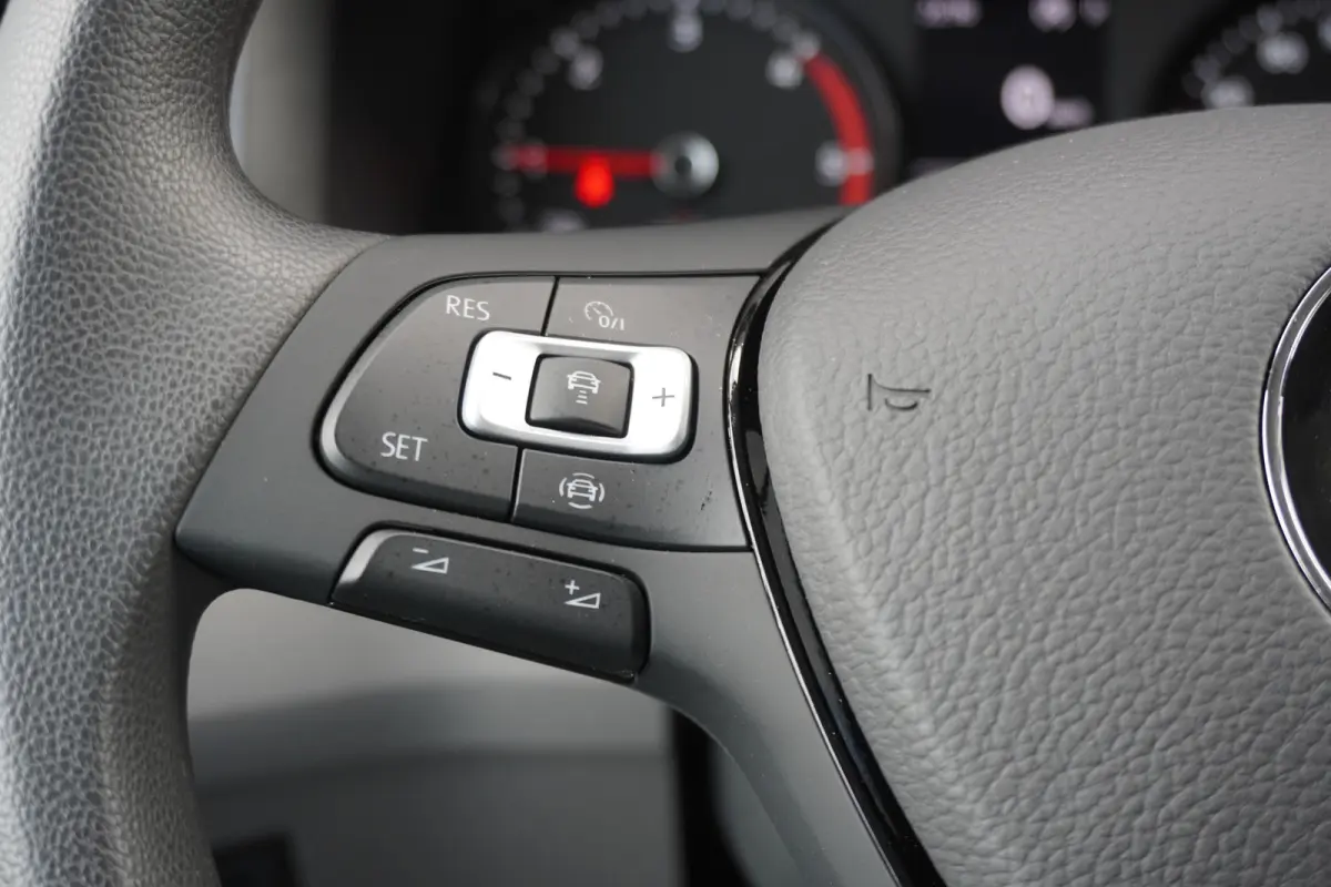 50 N1 163pk Automaat Dubbellucht Kipper 3500kg Trekgewicht Trekhaak ACC Cruise control Apple Carplay
