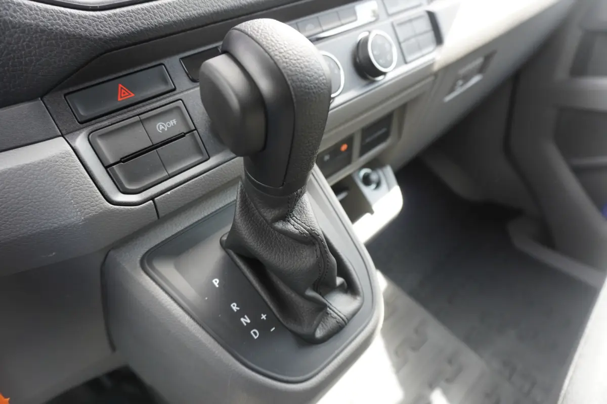 50 N1 163pk Automaat Dubbellucht Kipper 3500kg Trekgewicht Trekhaak ACC Cruise control Apple Carplay