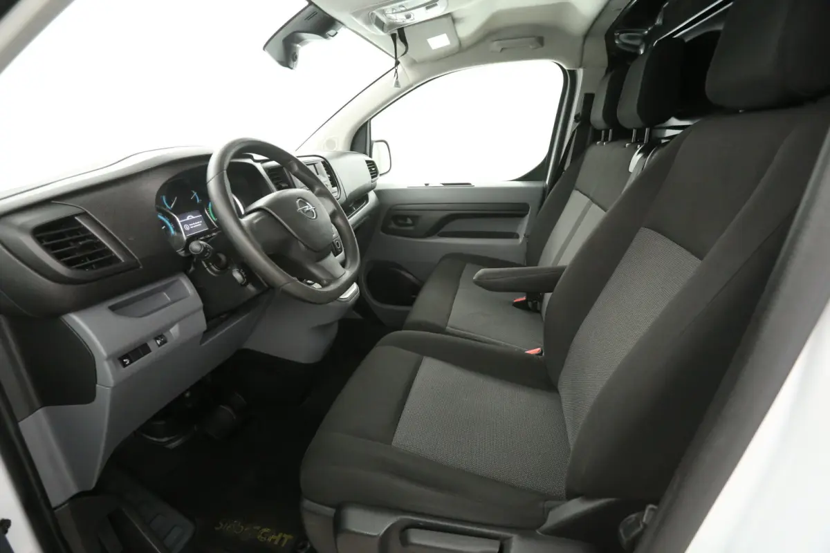 75 kWh L3H1 Long Range | Snelladen | SOH 91% | Airco | Cruise | 3 Zits | Parkeersens.