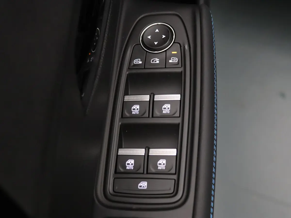 160pk Hybrid esprit Alpine Apple Carplay/Android Auto | Climate