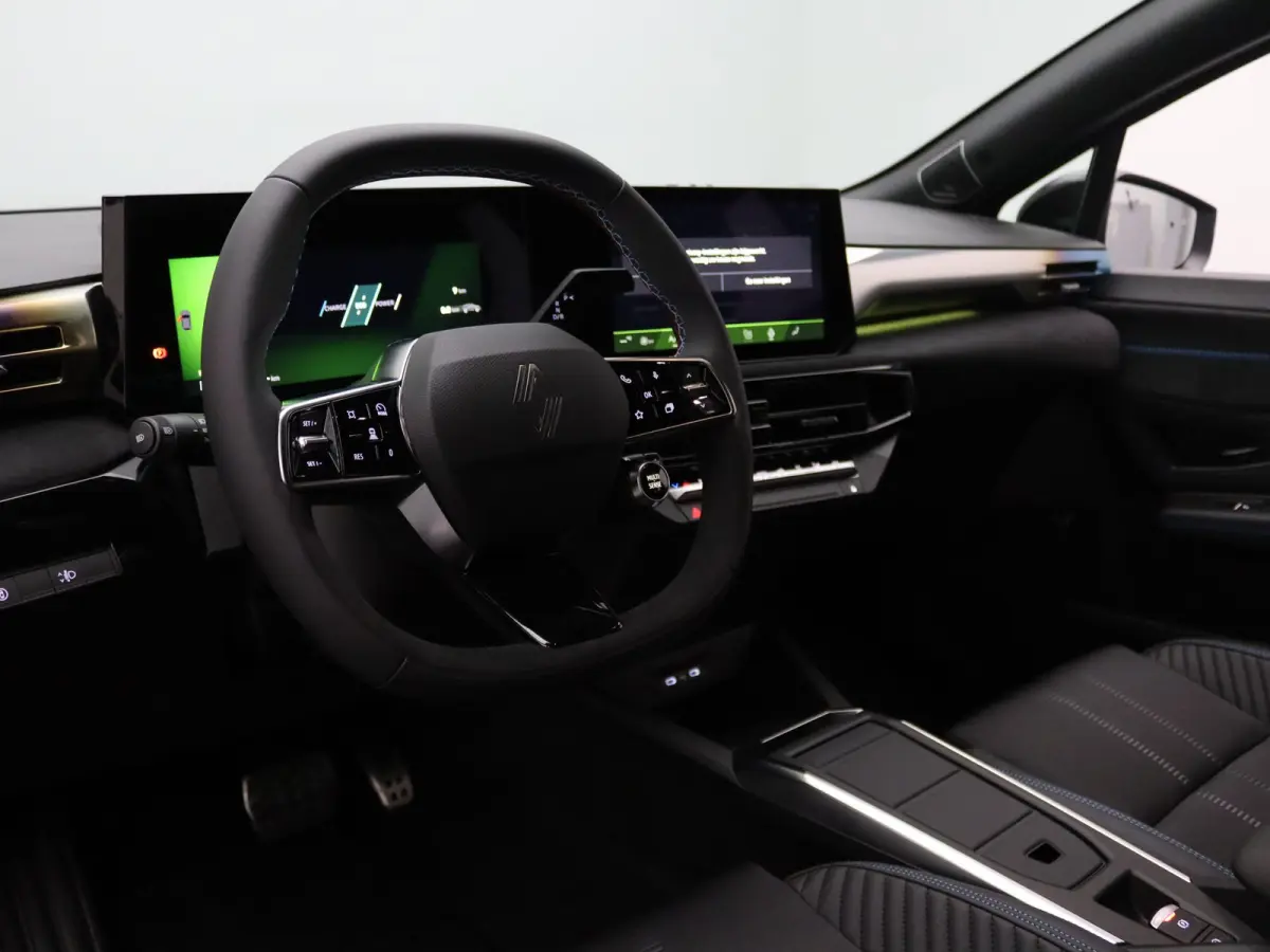 160pk Hybrid esprit Alpine Apple Carplay/Android Auto | Climate