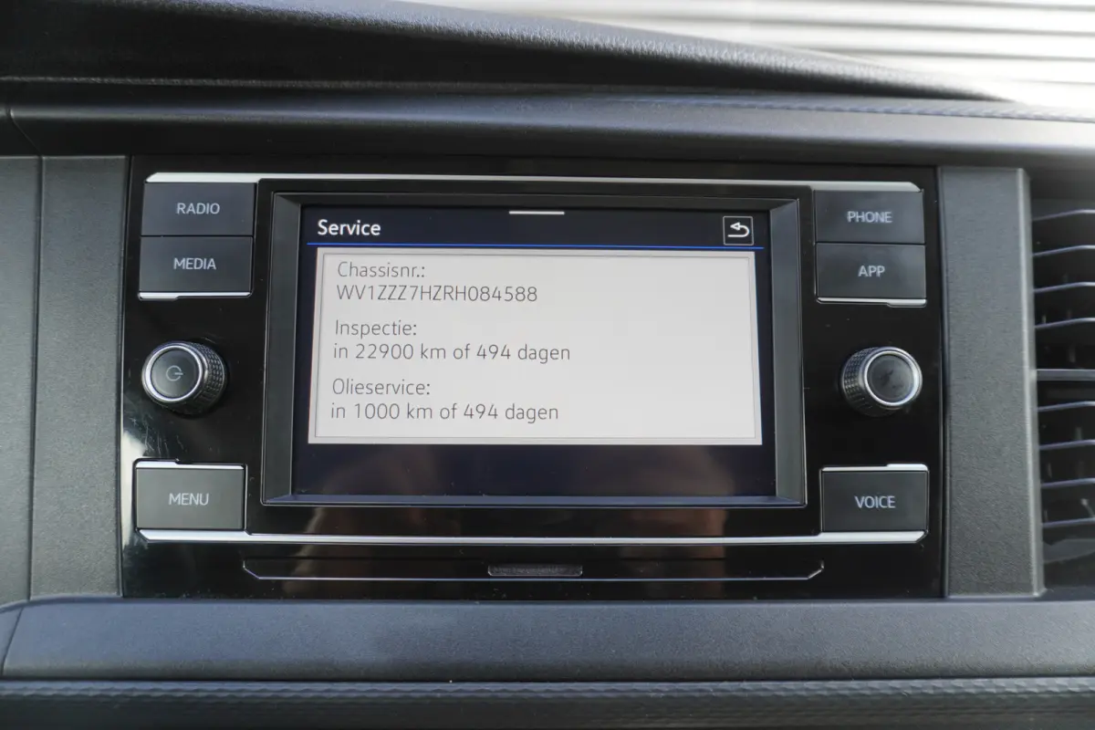 L2H1 110pk L2H1 Camera Apple Carplay Airco Cruise control 3-zits