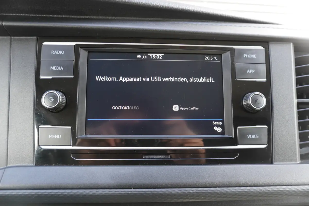 L2H1 110pk L2H1 Camera Apple Carplay Airco Cruise control 3-zits