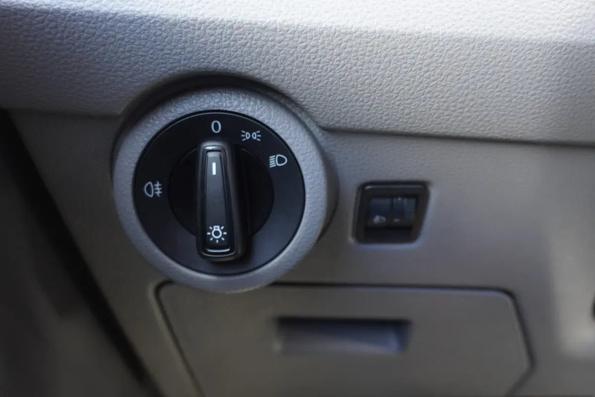 L2H1 110pk L2H1 Camera Apple Carplay Airco Cruise control 3-zits