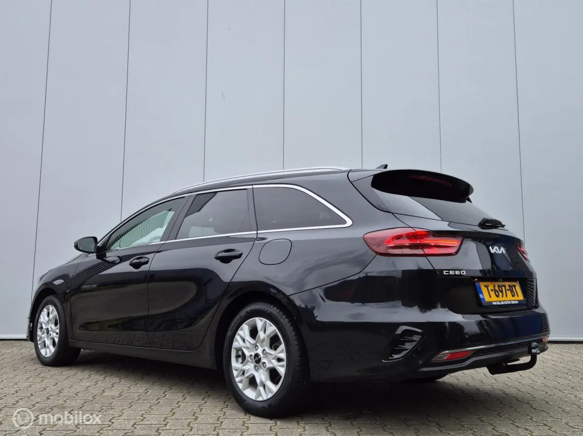 1.5 T-GDI AUTOMAAT/FULL LED/ELEK-KOFFER/CAMERA/TREKHAAK/KEYLESS/HALF LEDER/ADAPTIVE CRUISE