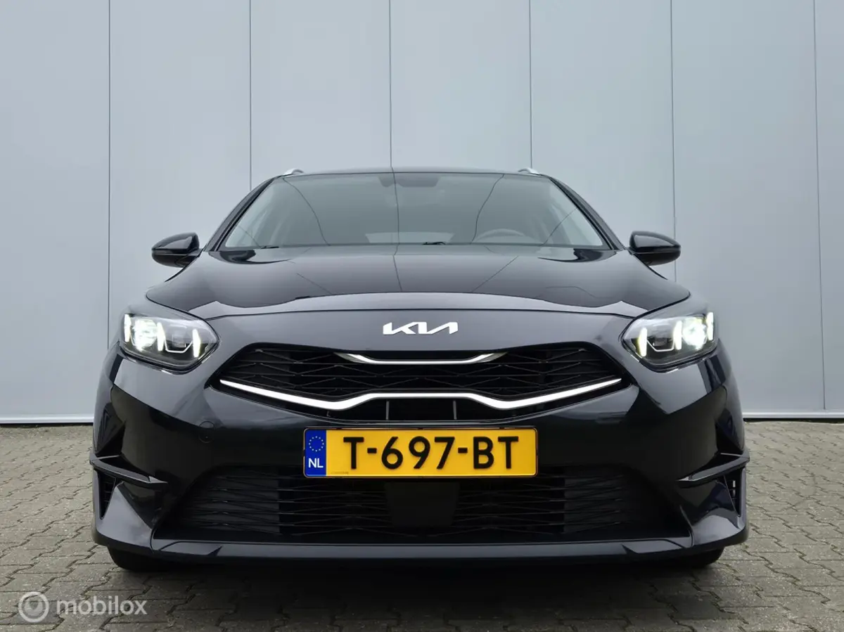 1.5 T-GDI AUTOMAAT/FULL LED/ELEK-KOFFER/CAMERA/TREKHAAK/KEYLESS/HALF LEDER/ADAPTIVE CRUISE