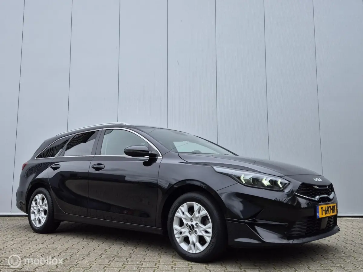 1.5 T-GDI AUTOMAAT/FULL LED/ELEK-KOFFER/CAMERA/TREKHAAK/KEYLESS/HALF LEDER/ADAPTIVE CRUISE