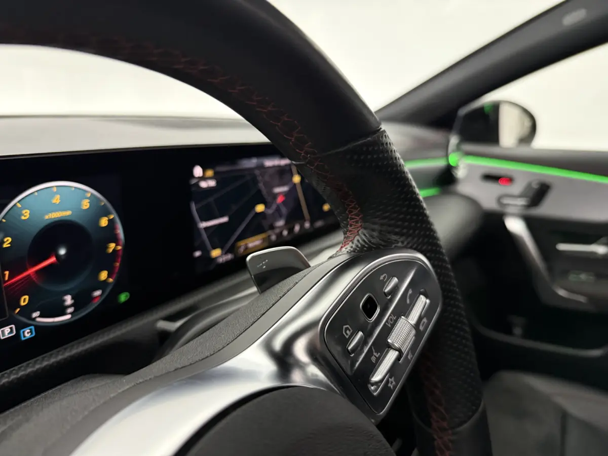 200 AMG | Pano | Burmester | Camera | Sfeer | Virtual | Carplay | Memory | Trekhaak | NAP
