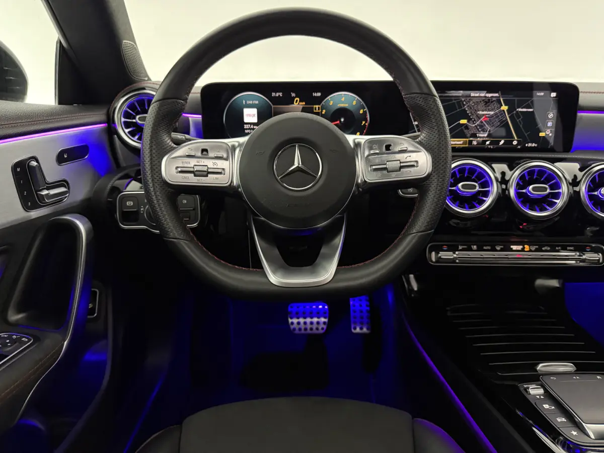 200 AMG | Pano | Burmester | Camera | Sfeer | Virtual | Carplay | Memory | Trekhaak | NAP