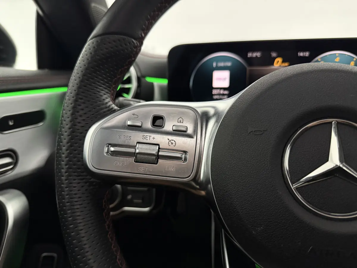 200 AMG | Pano | Burmester | Camera | Sfeer | Virtual | Carplay | Memory | Trekhaak | NAP