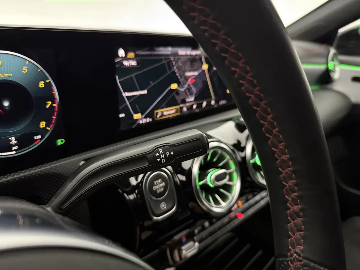 200 AMG | Pano | Burmester | Camera | Sfeer | Virtual | Carplay | Memory | Trekhaak | NAP