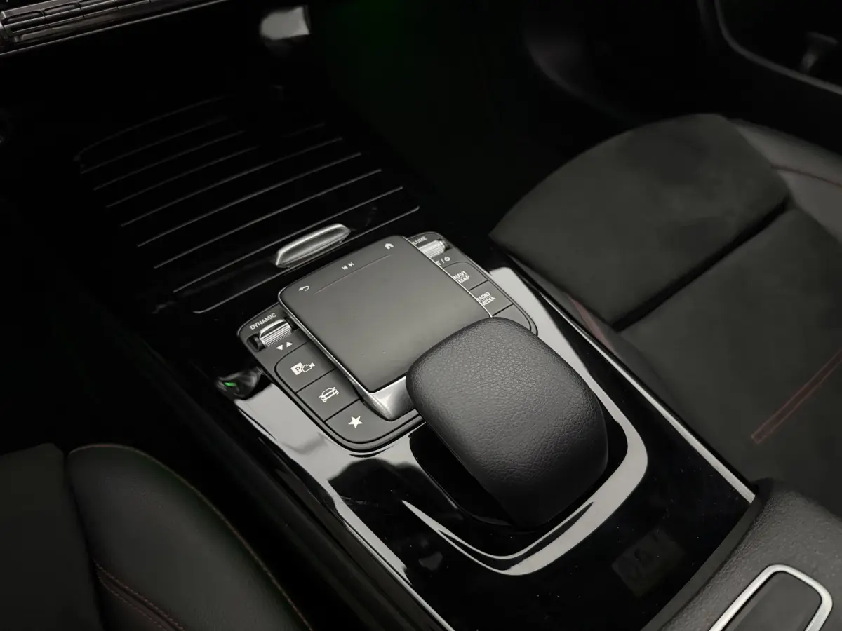 200 AMG | Pano | Burmester | Camera | Sfeer | Virtual | Carplay | Memory | Trekhaak | NAP