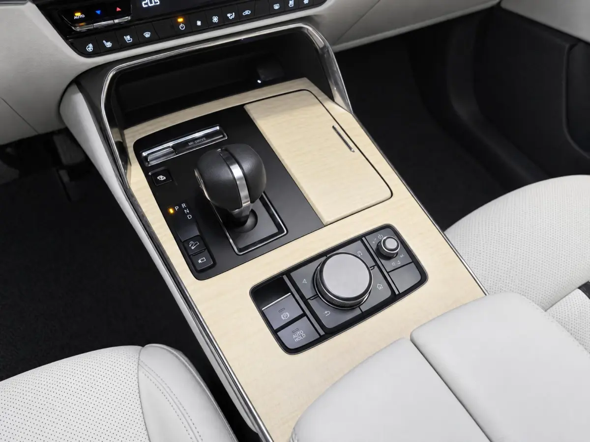 2.5 e-SkyActiv PHEV Takumi |Pano |Stoelverkoeling |Memory |360° |Meridian |ACC