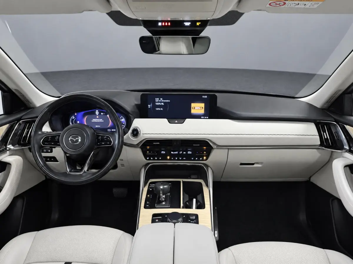2.5 e-SkyActiv PHEV Takumi |Pano |Stoelverkoeling |Memory |360° |Meridian |ACC