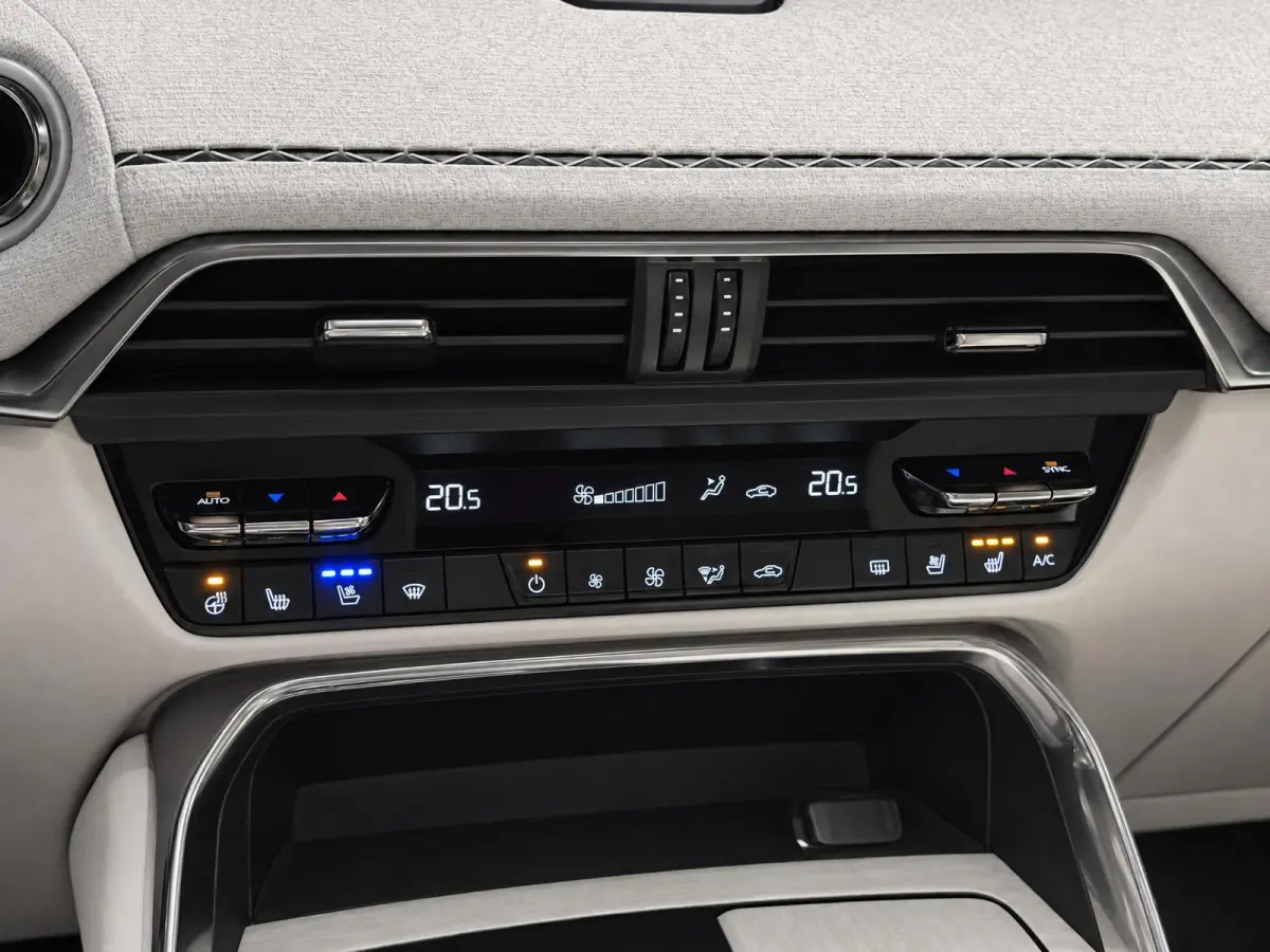 2.5 e-SkyActiv PHEV Takumi |Pano |Stoelverkoeling |Memory |360° |Meridian |ACC