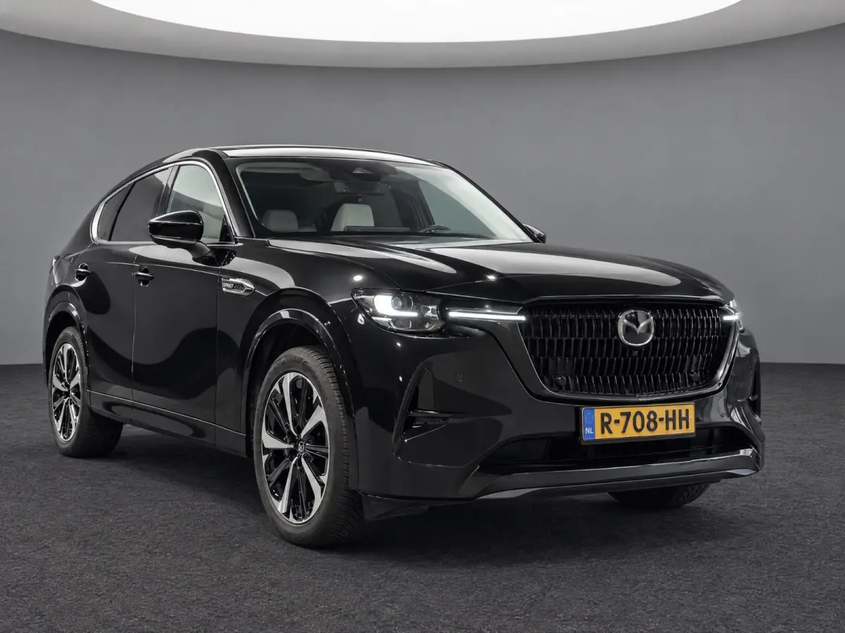 2.5 e-SkyActiv PHEV Takumi |Pano |Stoelverkoeling |Memory |360° |Meridian |ACC