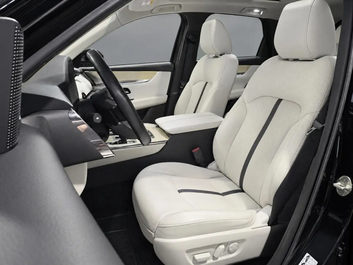 2.5 e-SkyActiv PHEV Takumi |Pano |Stoelverkoeling |Memory |360° |Meridian |ACC