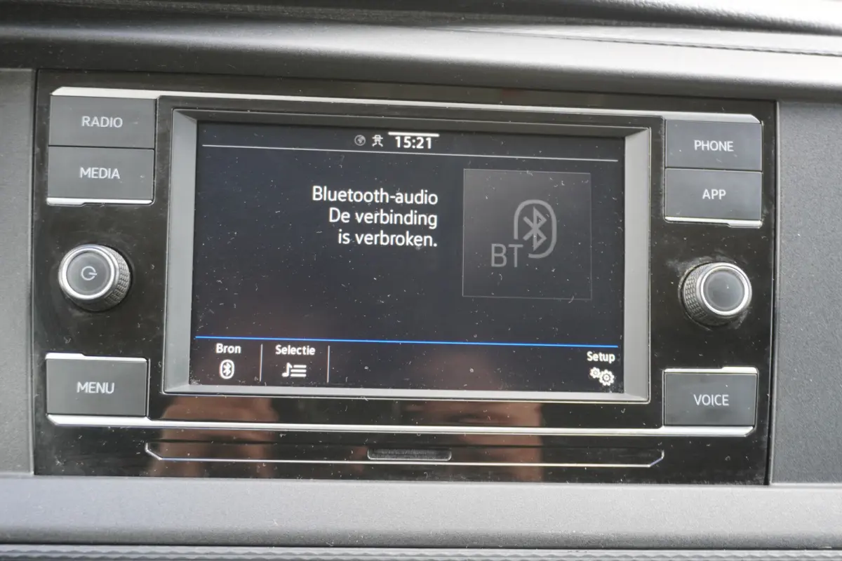 L2H1 110pk L2H1 Camera Apple Carplay Airco Cruise control 3-zits