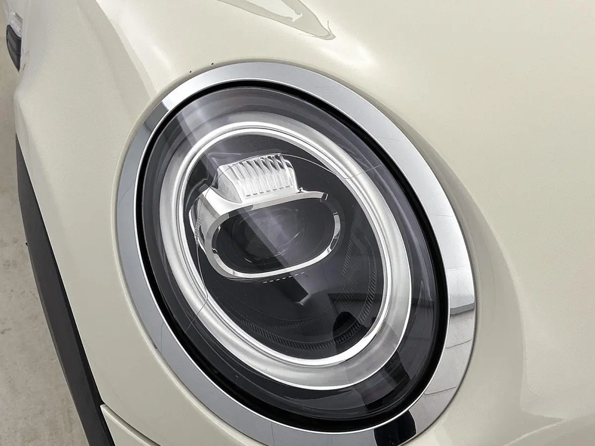 1.5 Chili | AUTOMAAT | HARMAN KARDON | LEDER | PARKEERSENSOREN | STOELVERWARMING | LED VERLICHTING | CRUISE CONTROL | BLUETOOTH | AIRCO | LICHTMETALEN VELGEN | CLIMATE CONTROL |