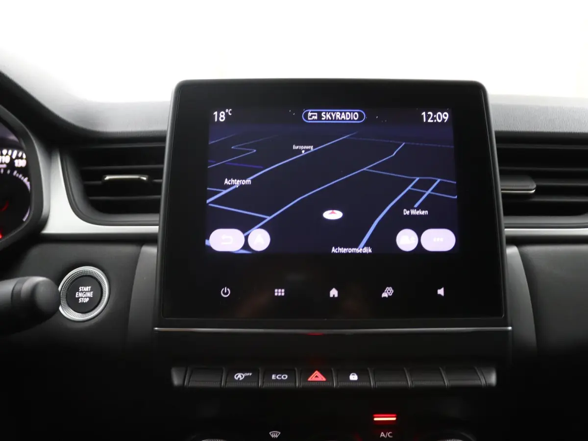 evolution TCe 90 | Parkeercamera | Navigatie | Climate Control |