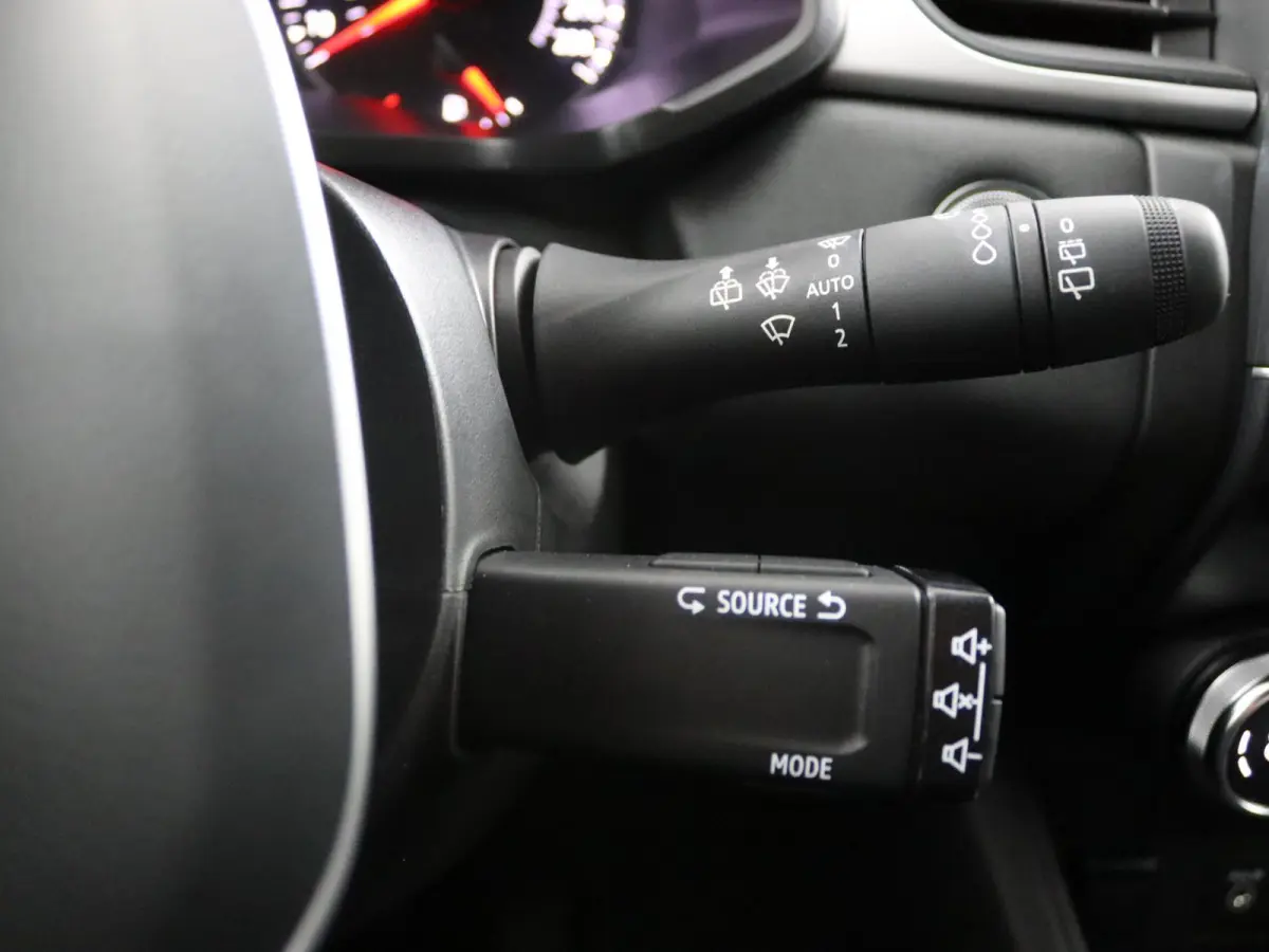 evolution TCe 90 | Parkeercamera | Navigatie | Climate Control |