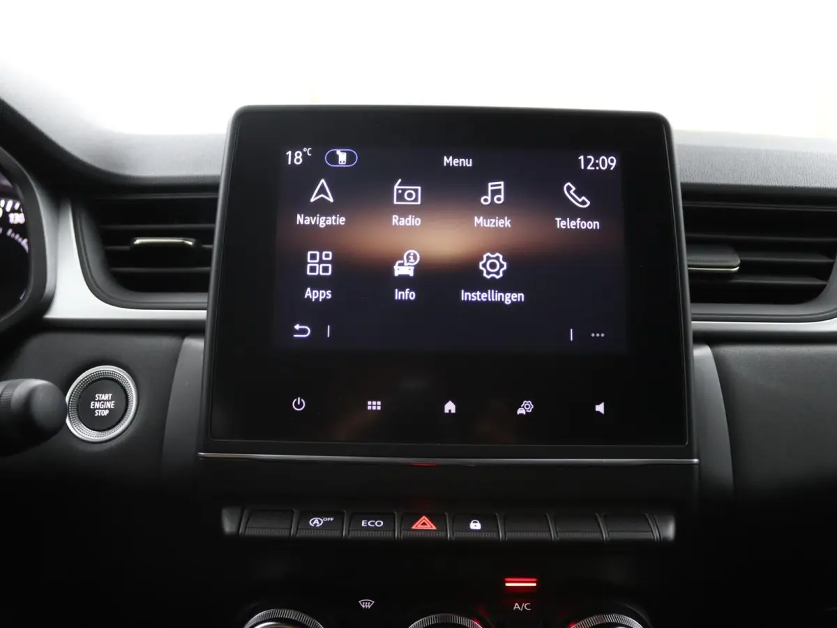 evolution TCe 90 | Parkeercamera | Navigatie | Climate Control |