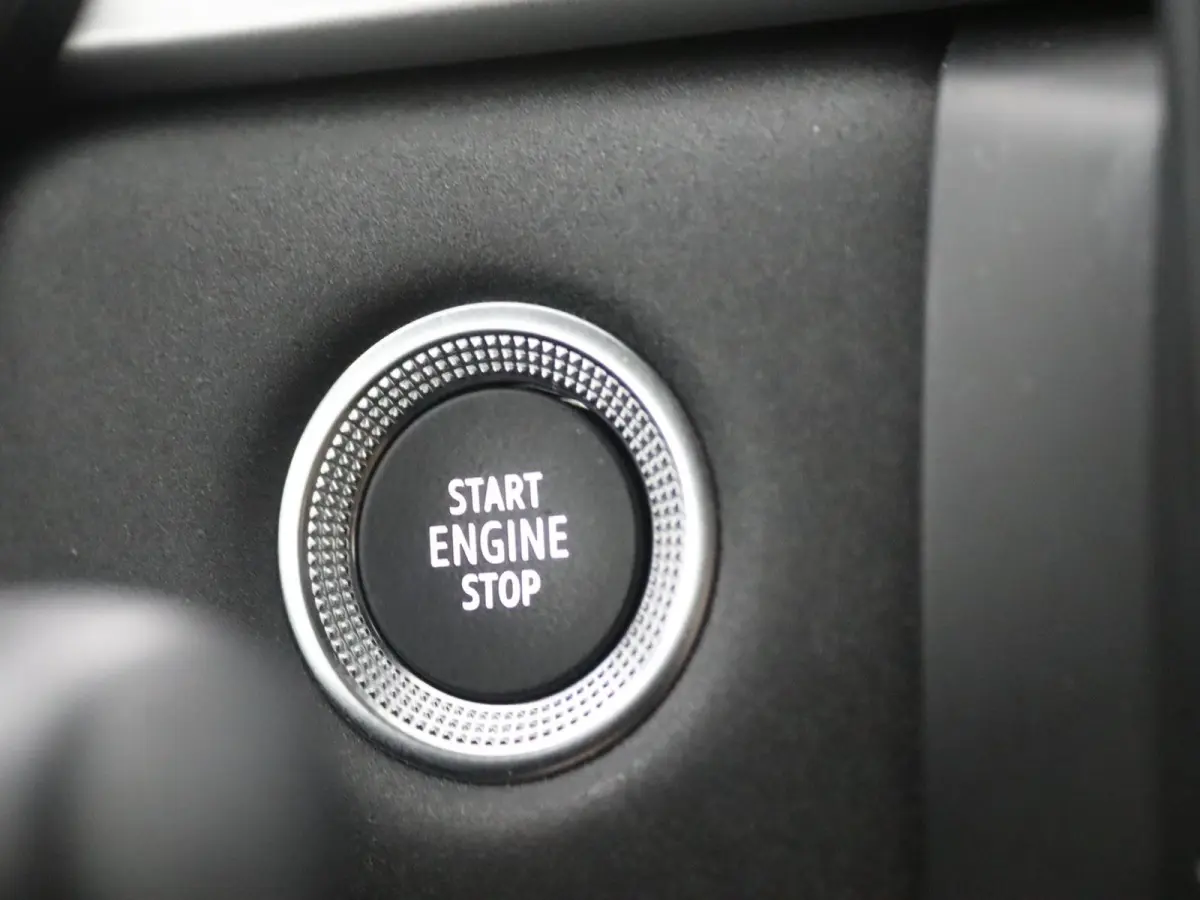 evolution TCe 90 | Parkeercamera | Navigatie | Climate Control |