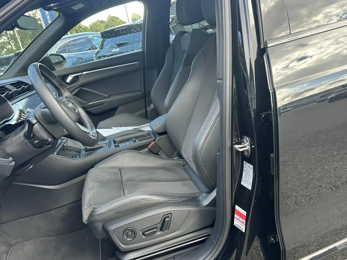 45 TFSI e S edition 3X S LINE VAN: 39.900,- VOOR: 36.877,- UW HERFST VOORDEEL: 3.023,- | BLACK OPTIC| RIJKLAARPRIJS INCL. 12MND BOVAG | ELECTR STOELEN | PANORAMADAK | ADAPTIVE CRUISE | DODE 