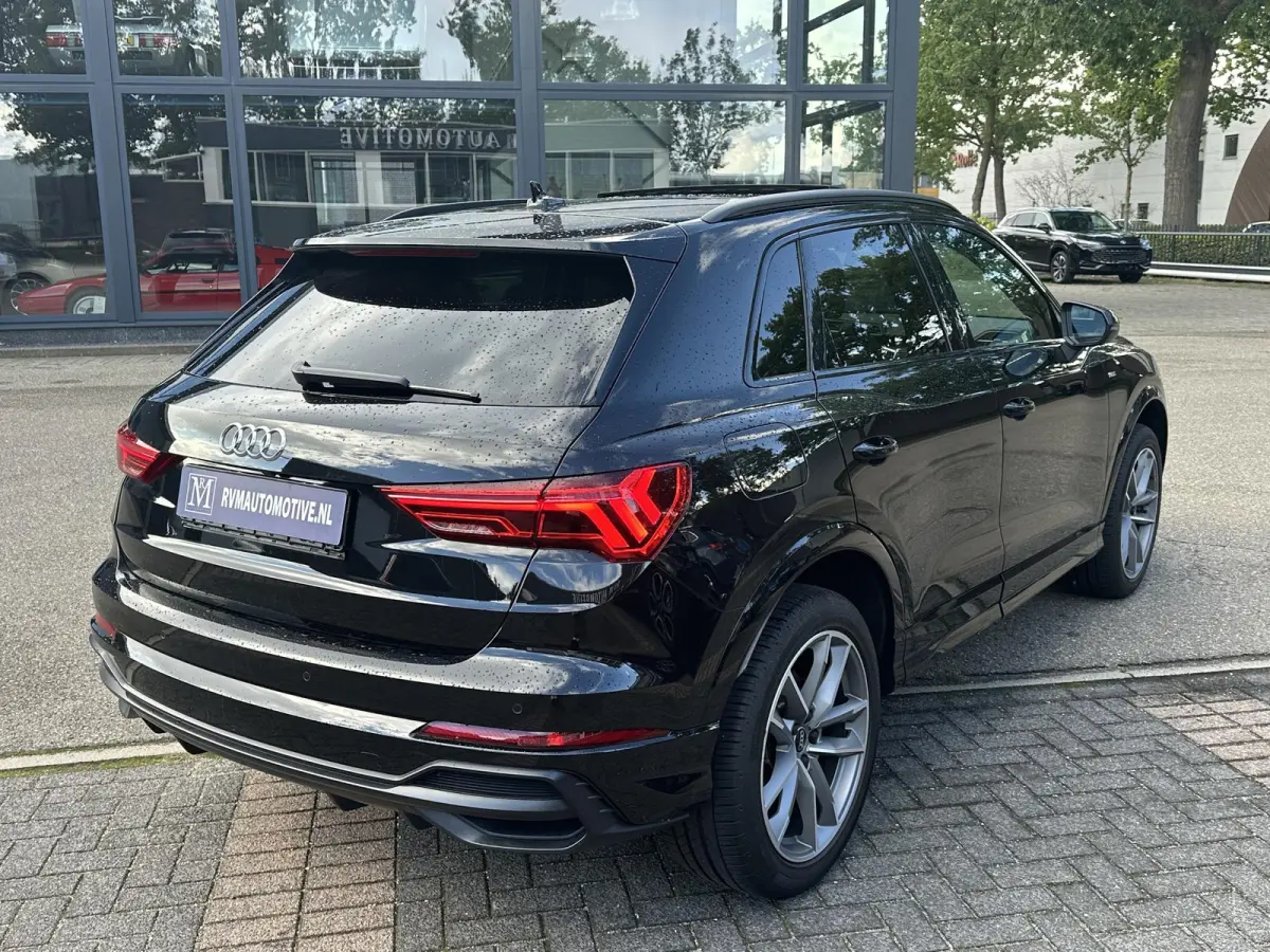 45 TFSI e S edition 3X S LINE VAN: 39.900,- VOOR: 36.877,- UW HERFST VOORDEEL: 3.023,- | BLACK OPTIC| RIJKLAARPRIJS INCL. 12MND BOVAG | ELECTR STOELEN | PANORAMADAK | ADAPTIVE CRUISE | DODE 