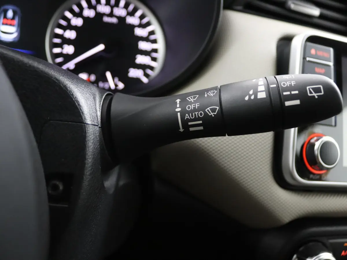 1.0 IG-T N-Connecta | Navigatie | Parkeercamera | Keyless Entry |
