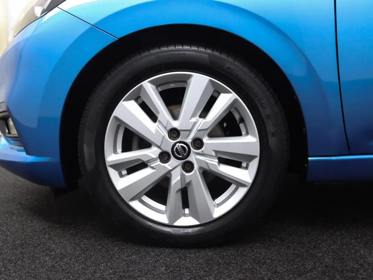 1.0 IG-T N-Connecta | Navigatie | Parkeercamera | Keyless Entry |