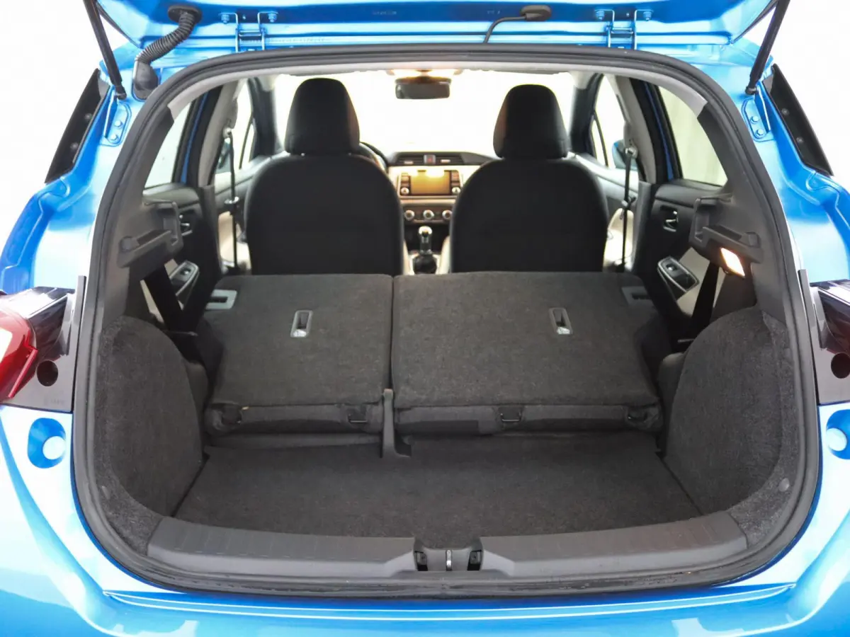 1.0 IG-T N-Connecta | Navigatie | Parkeercamera | Keyless Entry |