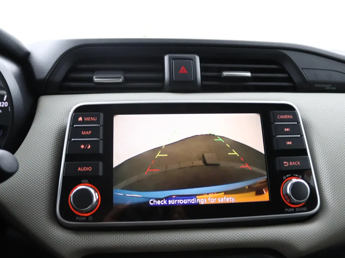 1.0 IG-T N-Connecta | Navigatie | Parkeercamera | Keyless Entry |