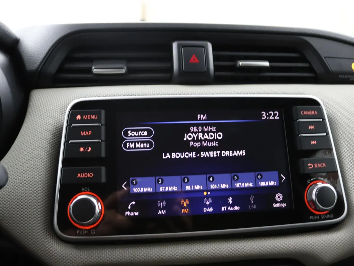 1.0 IG-T N-Connecta | Navigatie | Parkeercamera | Keyless Entry |