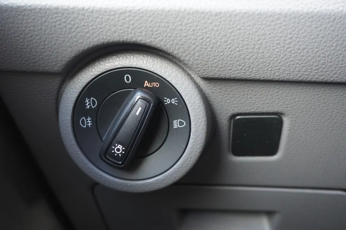 199pk Automat L1H1 LED Navigatie Camera parkeersensoren Apple Carplay Trekhaak