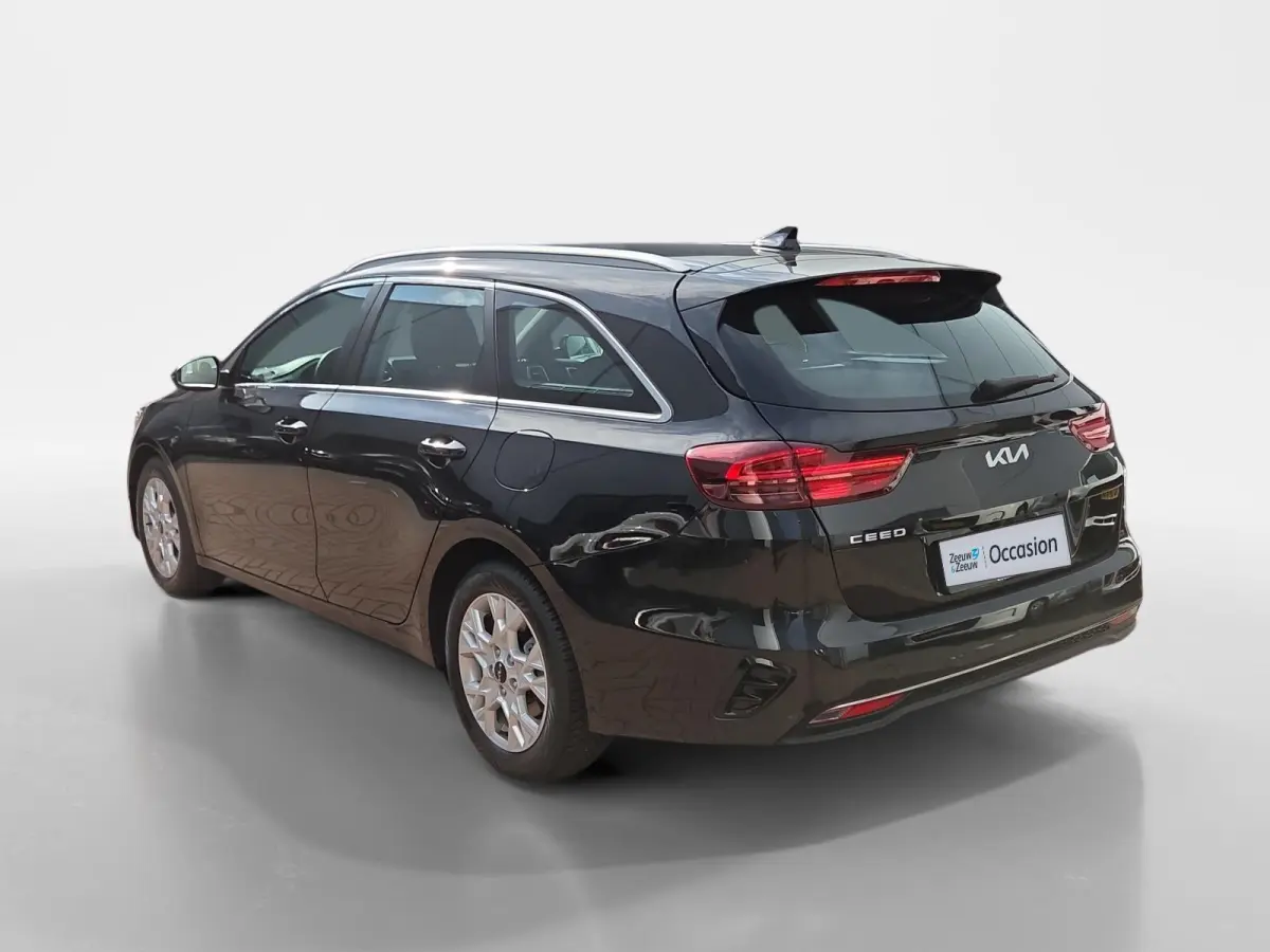 1.0 T-GDi DynamicLine | All-season banden | BTW-auto | Achteruitrijcamera | Parkeersensoren voor- en achter | Navi | Apple/Android Carplay | Cruise & Climate control | NAP