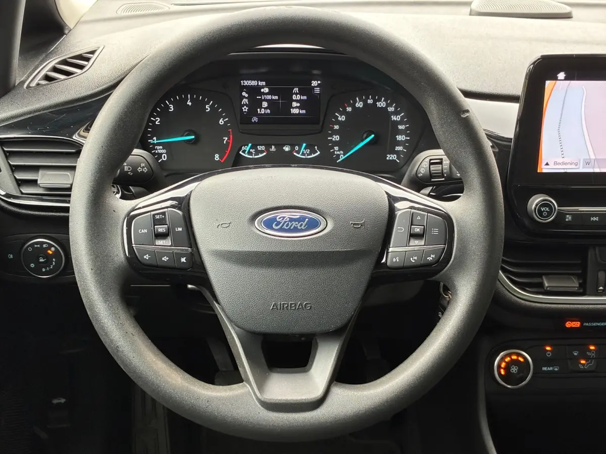 1.1 Trend|Navigatie|Airco|CruiseControl|CarPlay|Lane Assist|Nieuwe APK|NAP|Elektr.ramen|