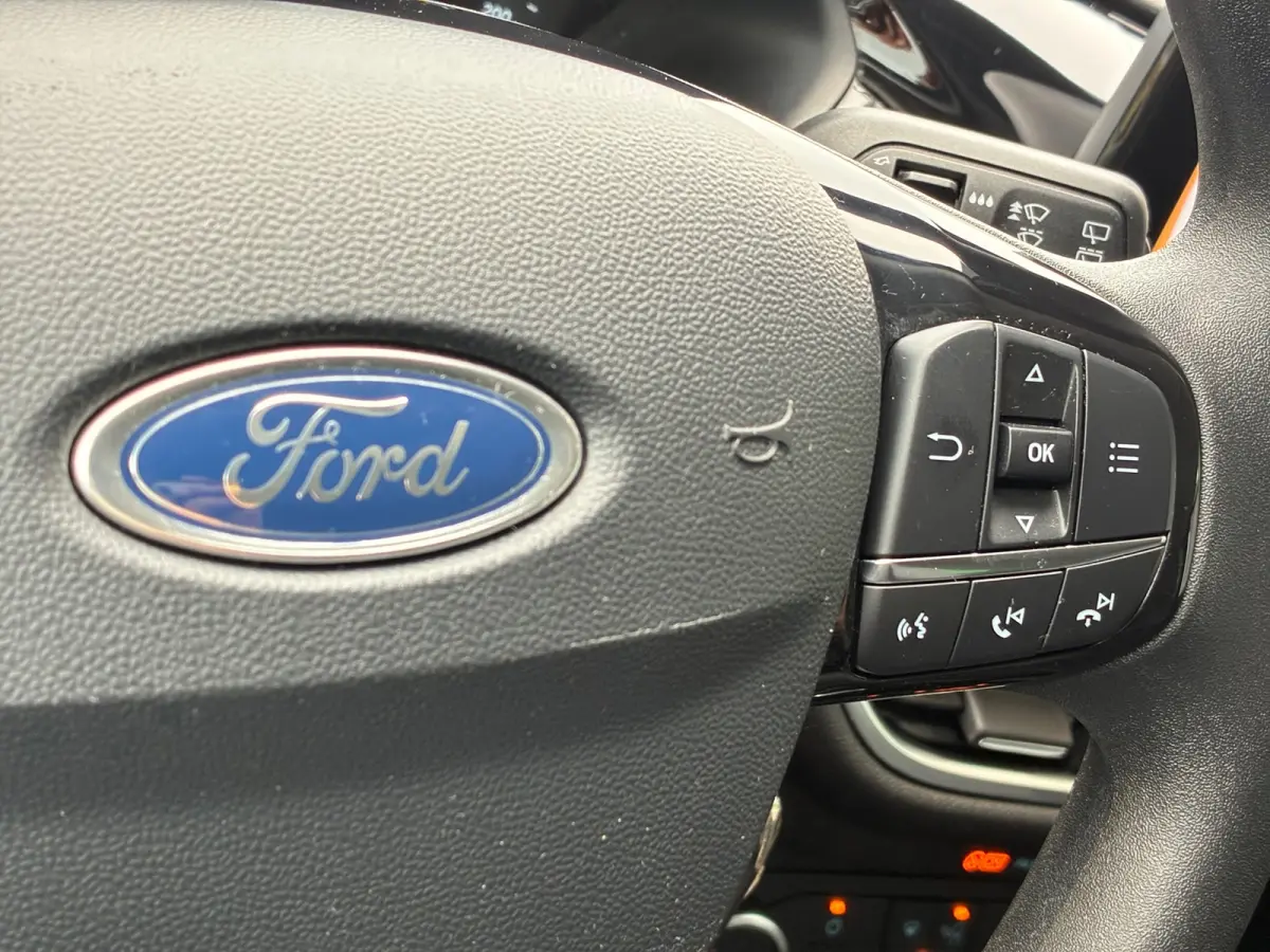 1.1 Trend|Navigatie|Airco|CruiseControl|CarPlay|Lane Assist|Nieuwe APK|NAP|Elektr.ramen|