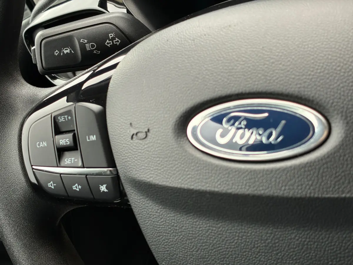 1.1 Trend|Navigatie|Airco|CruiseControl|CarPlay|Lane Assist|Nieuwe APK|NAP|Elektr.ramen|