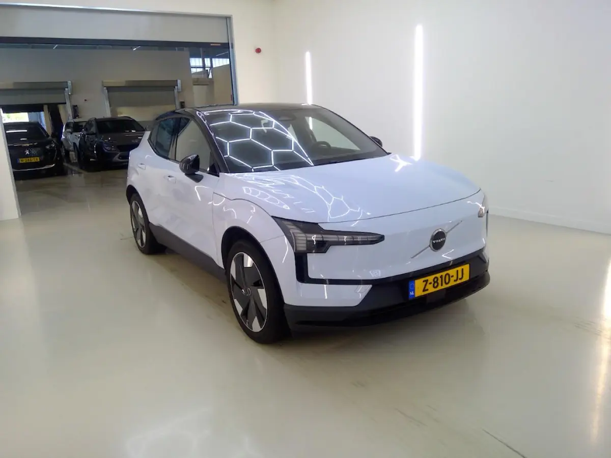 Single Motor Extended Range Plus 69 kWh | Afwijkende dakkleur | Armsteun voor | Audio installatie premium